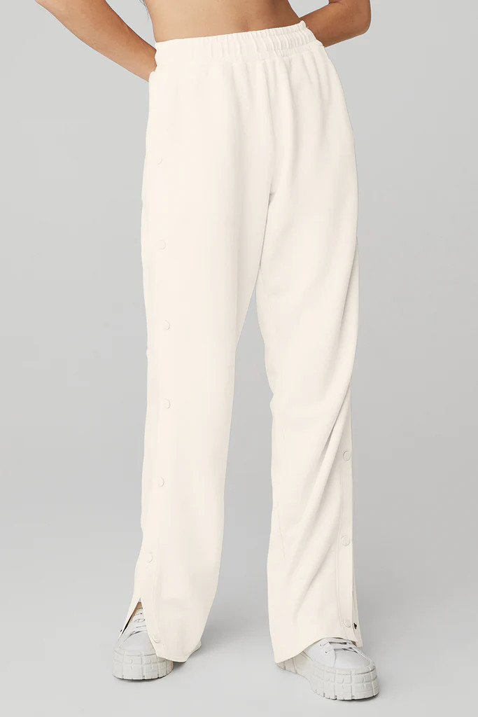 Courtside Tearaway Snap Pant | Alo Yoga (US)