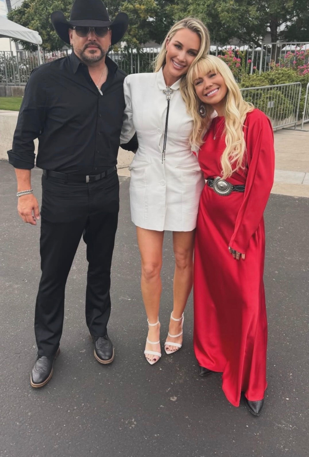 Love a blazer dress 🤍

#LTKValentine #LTKU #LTKootd