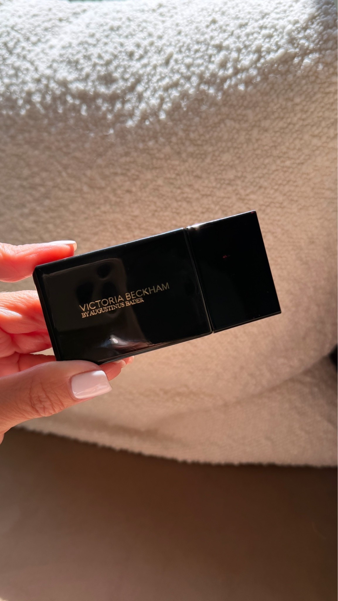 Victoria Beckham foundation

Shade: medium(summer shade) 

Rita salmo | beauty products | Victoria Beckham beauty | foundation

#LTKselfcare #LTKOver40 #LTKBeauty