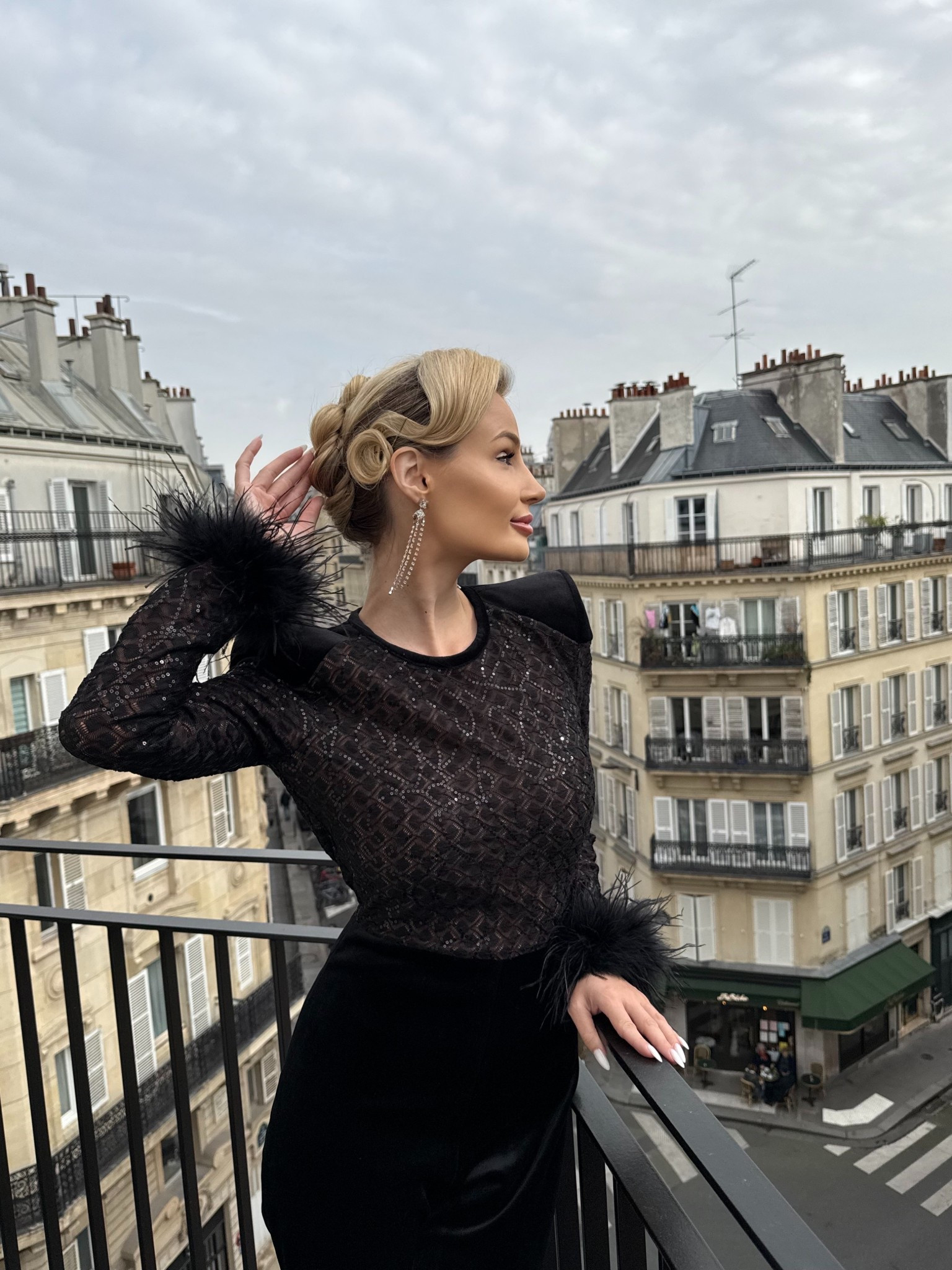 Nadine merabi jumpsuit 

Paris fashion week 🖤✨

#pfw #nadinemerabi #fashionmonth #parisfashionweek

#LTKluxury #LTKdeutschland #LTKeurope