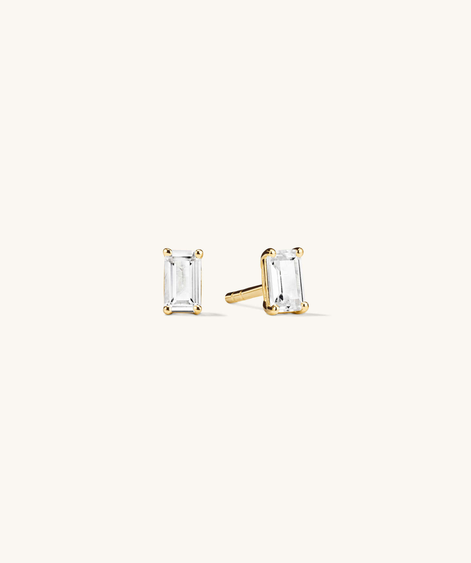 Lab Grown Sapphire Emerald Cut Studs | Mejuri Fine Crew