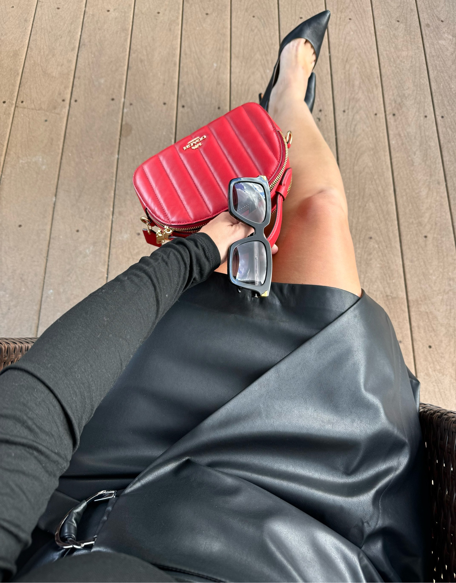 Feeling black this Fall 🖤
I’m not a big fan of total black outfits but adding different textures to it like faux leather and a bright accessory definitely makes the look stand out more!

#LTKMidsize #LTKFindsUnder50 #LTKStyleTip