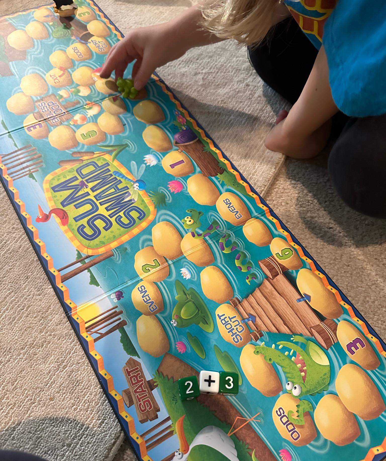 Cute game for practicing math addition + subtraction 