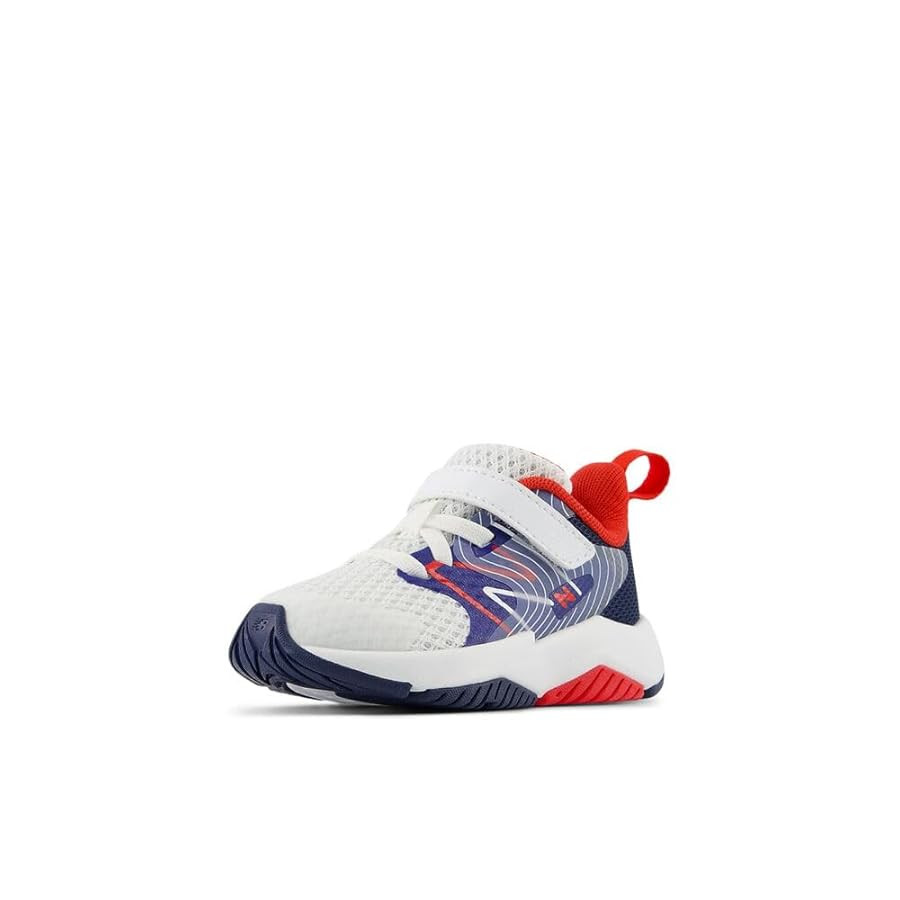 New Balance Unisex-Child Rave Run V2 Bungee Lace with Top Strap Shoe | Amazon (US)