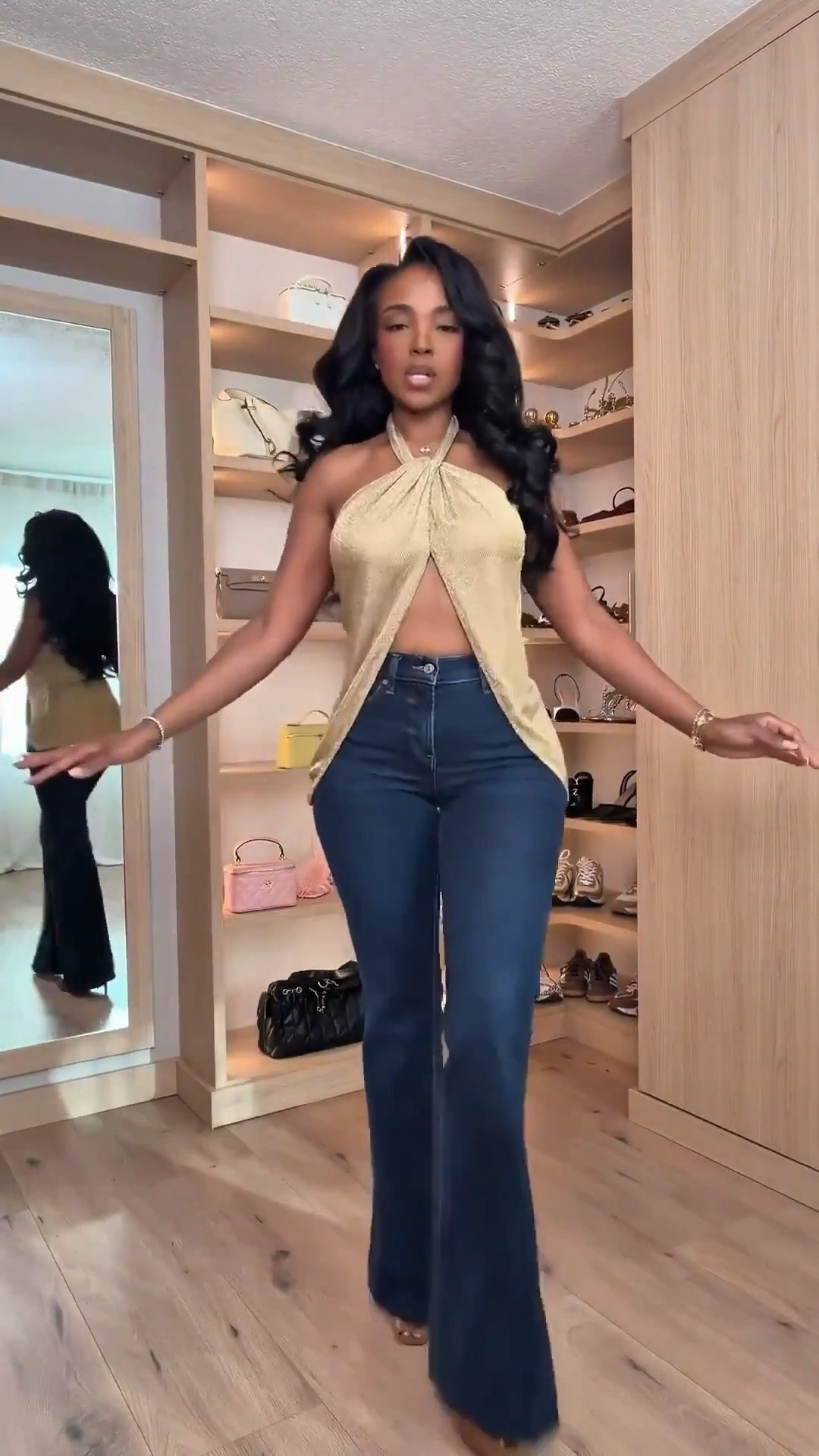 Scroll to shop! ✨ Everything from this look is linked below. 👇🏽    

Wearing: Size Small | 5’4” | 140 lbs  

📲   Download the FREE LTK app & follow me (@kirasfashionfinds) to shop all my daily finds.  #LTKootd #LTKPetite #LTKU