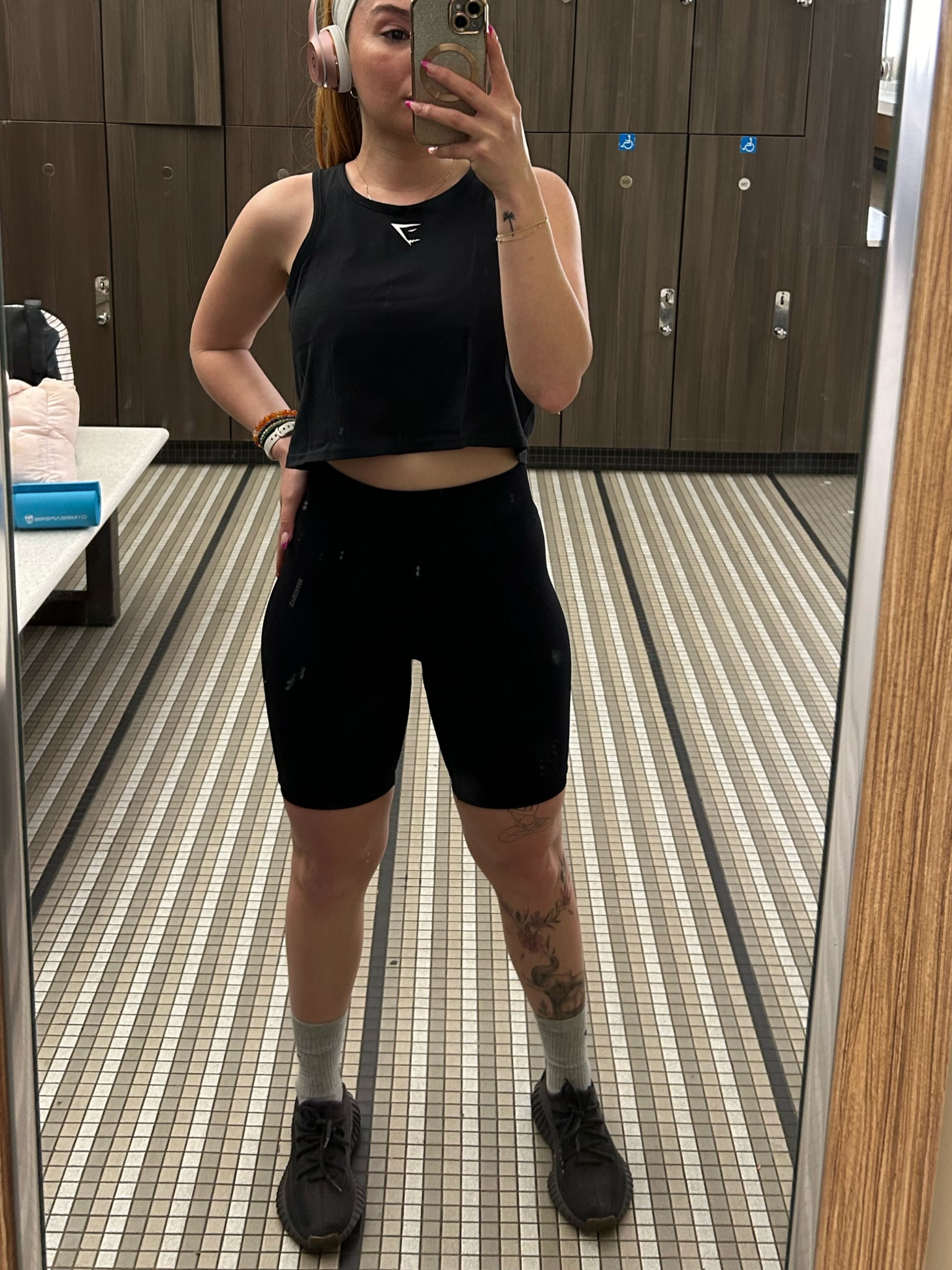 Gym fit 

#LTKStyleTip #LTKFindsUnder100 #LTKActive