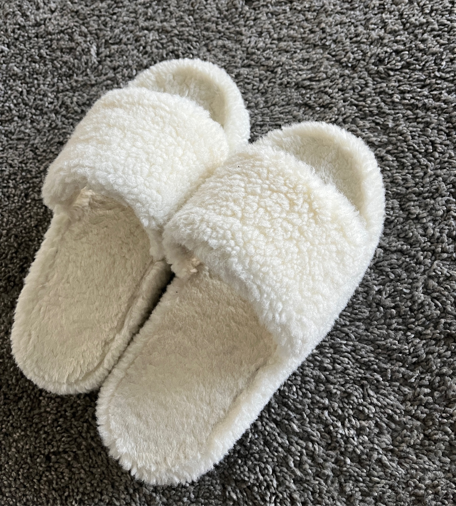 posee Fuzzy Memory Foam Slippers for Women, Fluffy