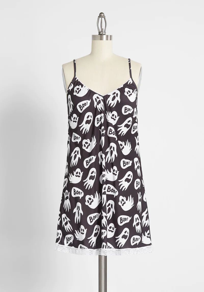 A Ghostly Scene Nightgown | ModCloth