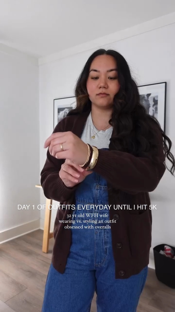 Comfy casual // winter outfits // spring outfits // free people style 

overalls //size M // TTS
baby t // Size M // TTS, super soft and stretchy material 
sneakers // TTS, super comfy 

#LTKFindsUnder100 #LTKFindsUnder50 #LTKSeasonal