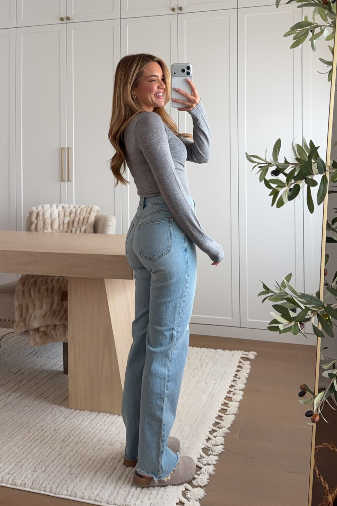top: xs // jeans: 24 regular — my personal favorite jeans!!!