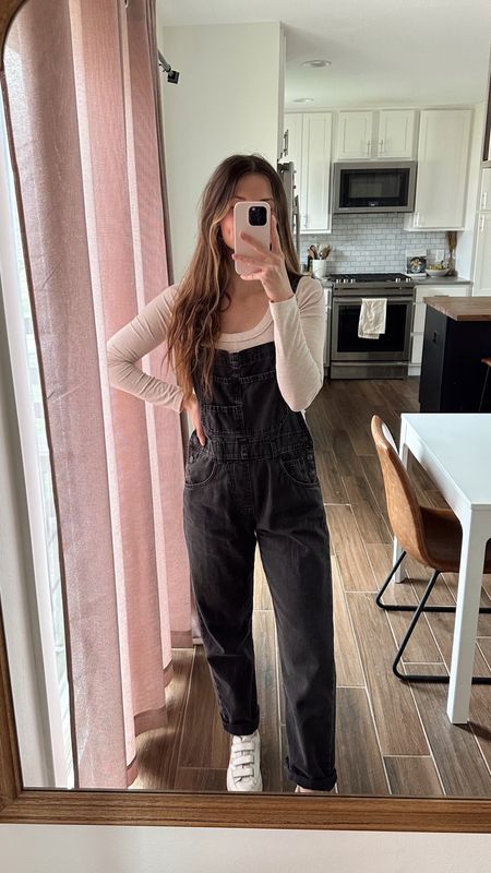 xs in long sleeve, cute and very affordable basic! Could have done a small, slightly cropped fit 
wearing an xs in overalls, also have & love them in a blue wash in small, tts but could size down if you want a slimmer fit 

Casual spring outfit 
Postpartum 

#LTKSeasonal