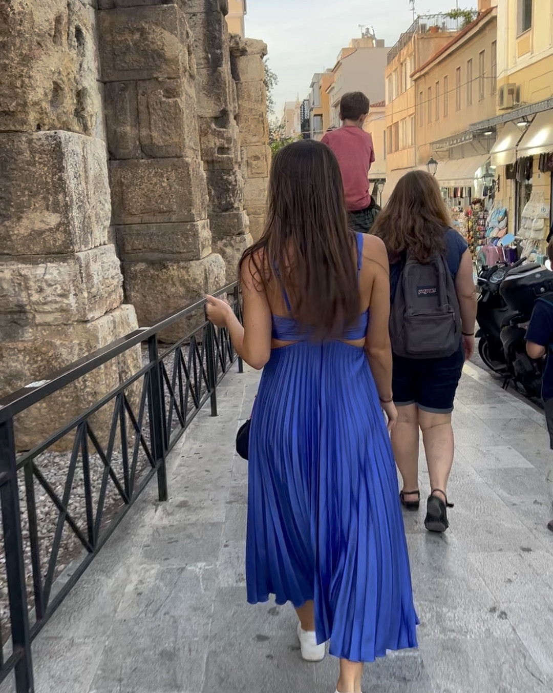 This dresssss 

#LTKSeasonal #LTKTravel