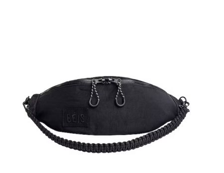 Perfect Fanny pack/ belt bag to travel with. Has lots of room. 

#LTKGiftGuide #LTKtravel #LTKfit