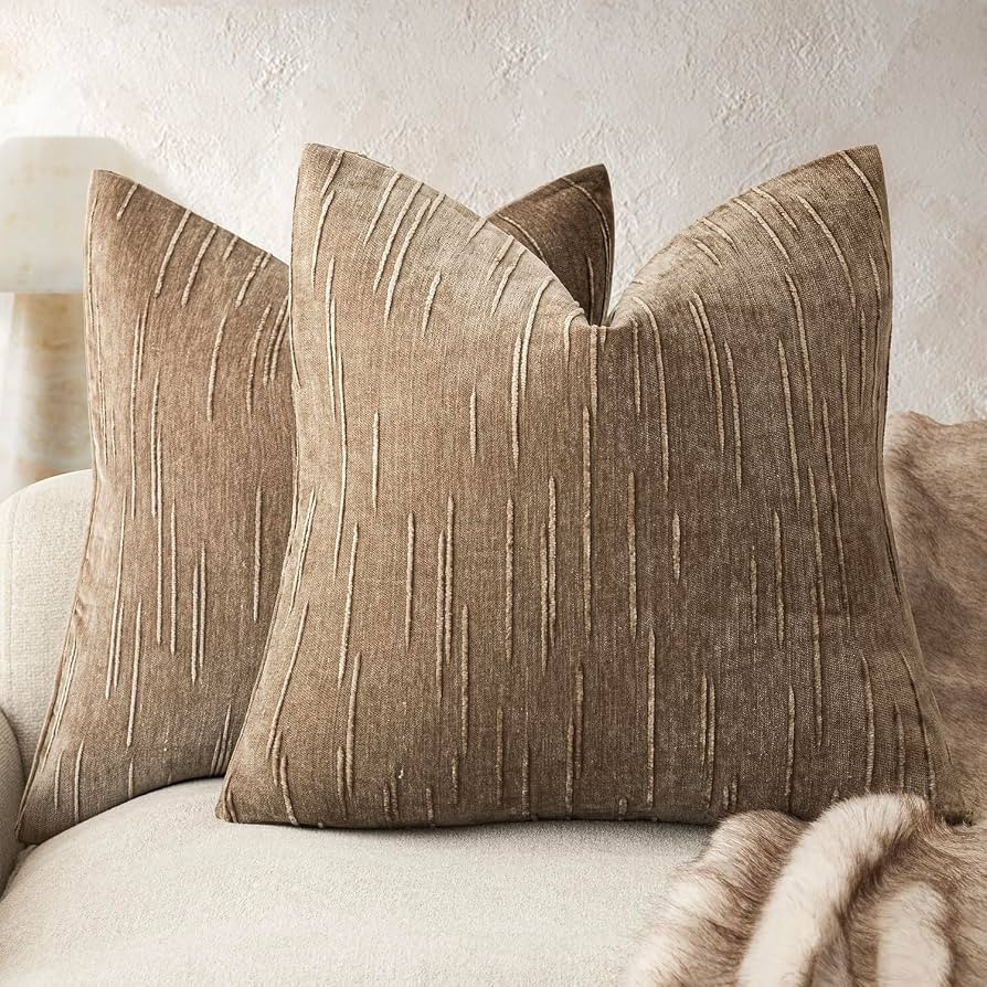 Foindtower Pack of 2 Slubby Textured Chenille Throw Decorative Pillow Covers Square Accent Solid ... | Amazon (CA)