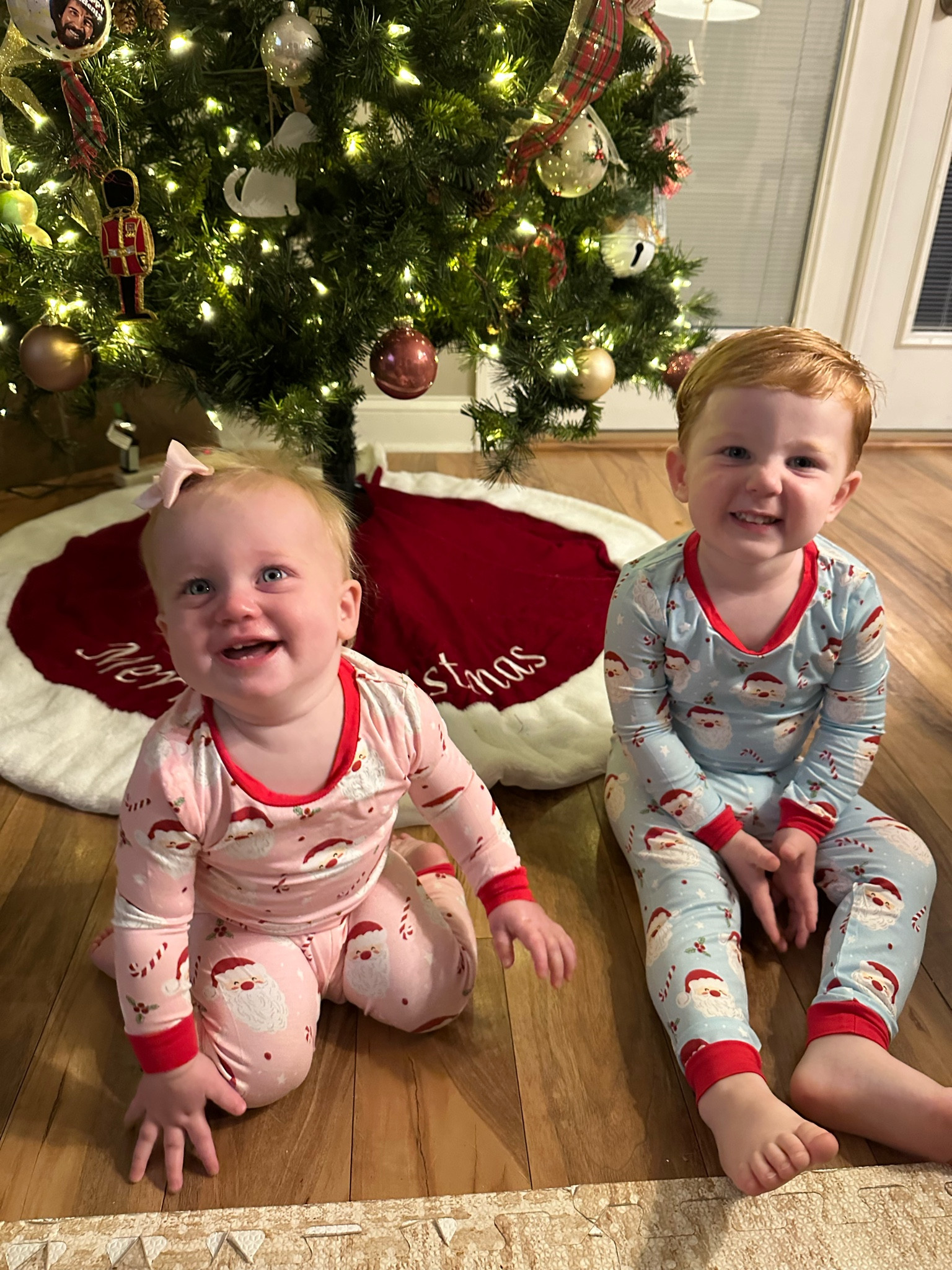 If Santa came tonight we would be ready 🤪

#LTKHoliday #LTKSeasonal #LTKFamily