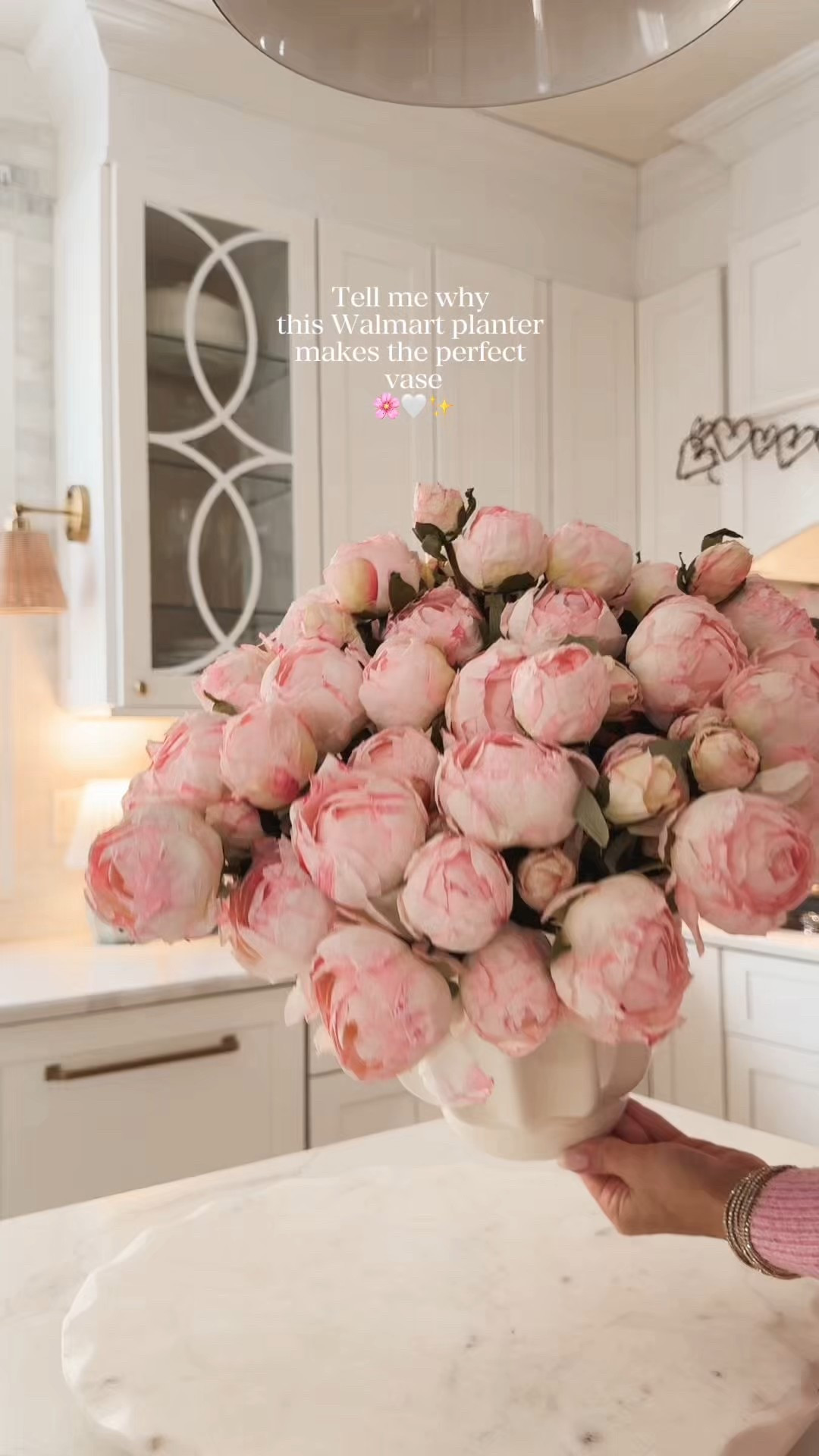 Comment ✨SHOP✨ for links!! This planter under $20 makes the perfect vase!! I paired with my Amazon peonies, using 4 bundles here. #amazonhome #walmartfinds #walmartoutdoors #walmarthome #valentinesdecor 