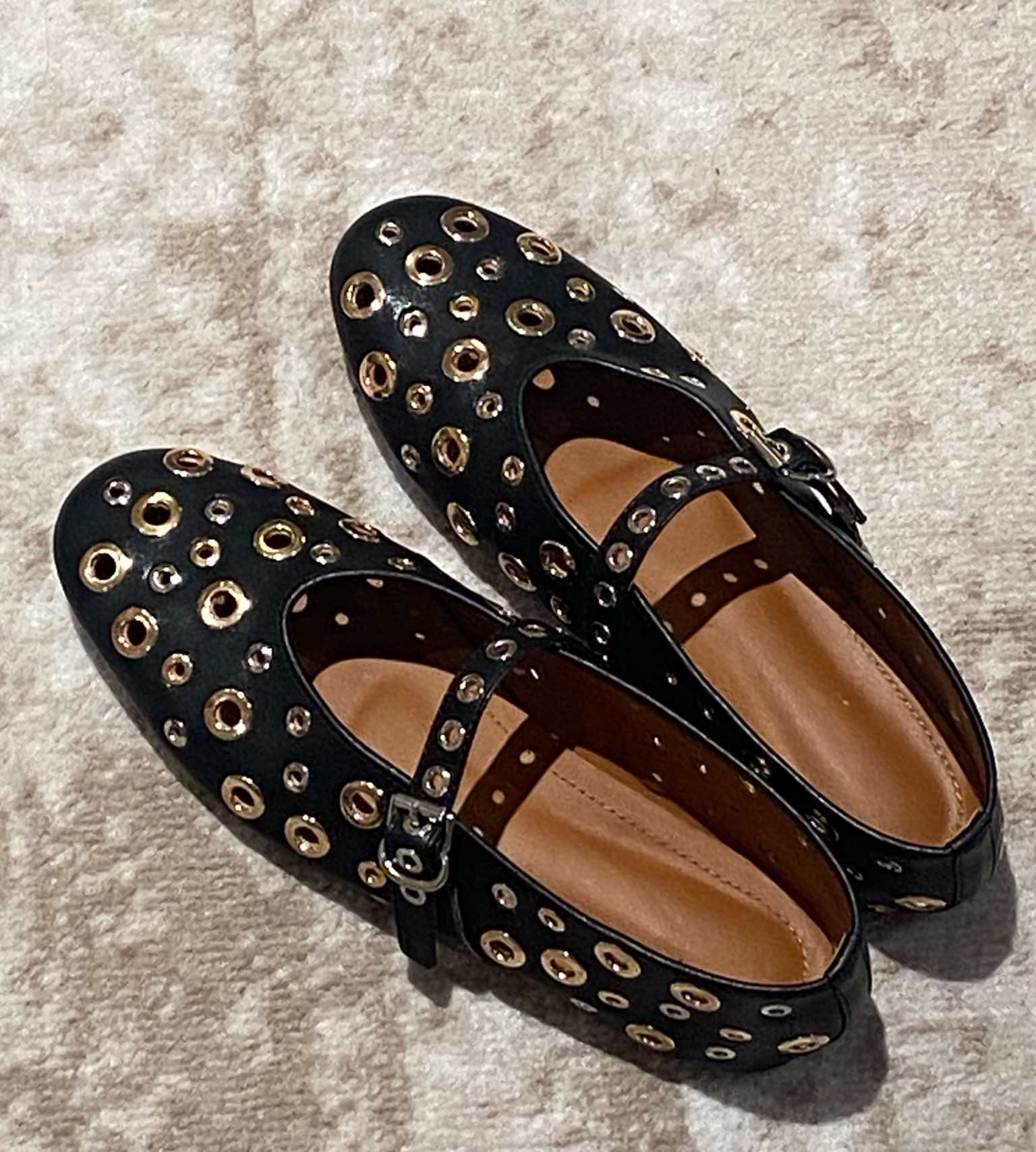 Alaia studded ballet flats Mary Jane’s dupes 

#LTKstyletip #LTKfindsunder100 #LTKshoecrush