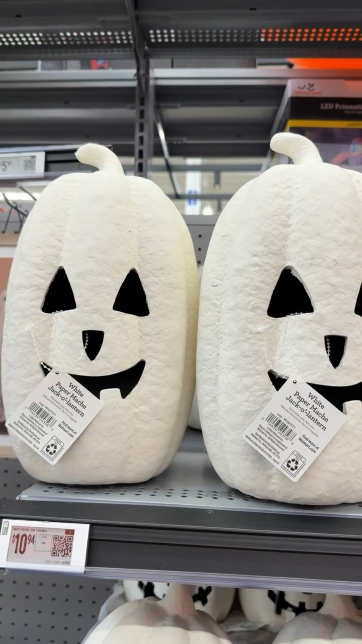 They come in THREE colors!!🎃 Which one would you pick?!





halloween decor, fall decor, jack o lantern, halloween home decor, halloween decorations, fall home decor, seasonal decor, carla.bushey 

 #LTKSeasonal #LTKHome