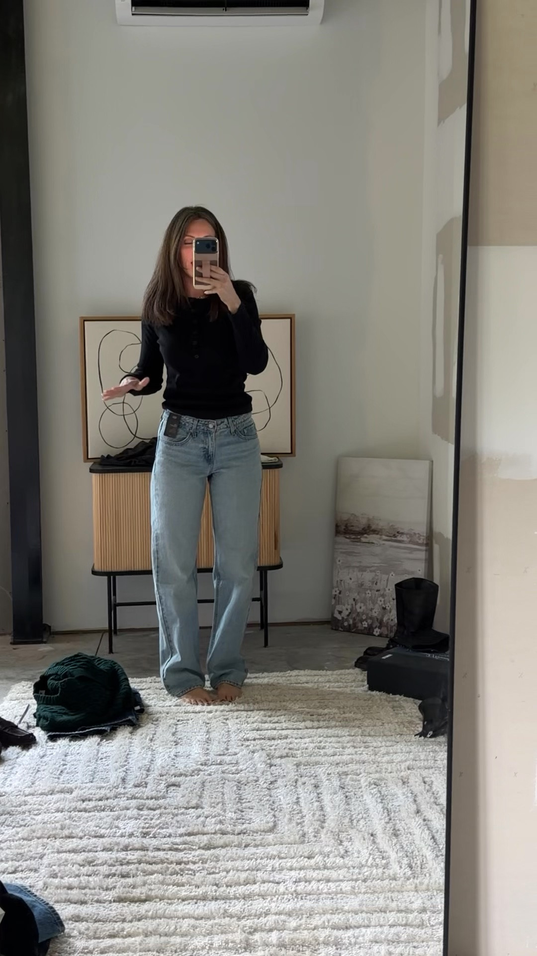 These @levi jeans make me so happy! Plus they’re on sale! 💃