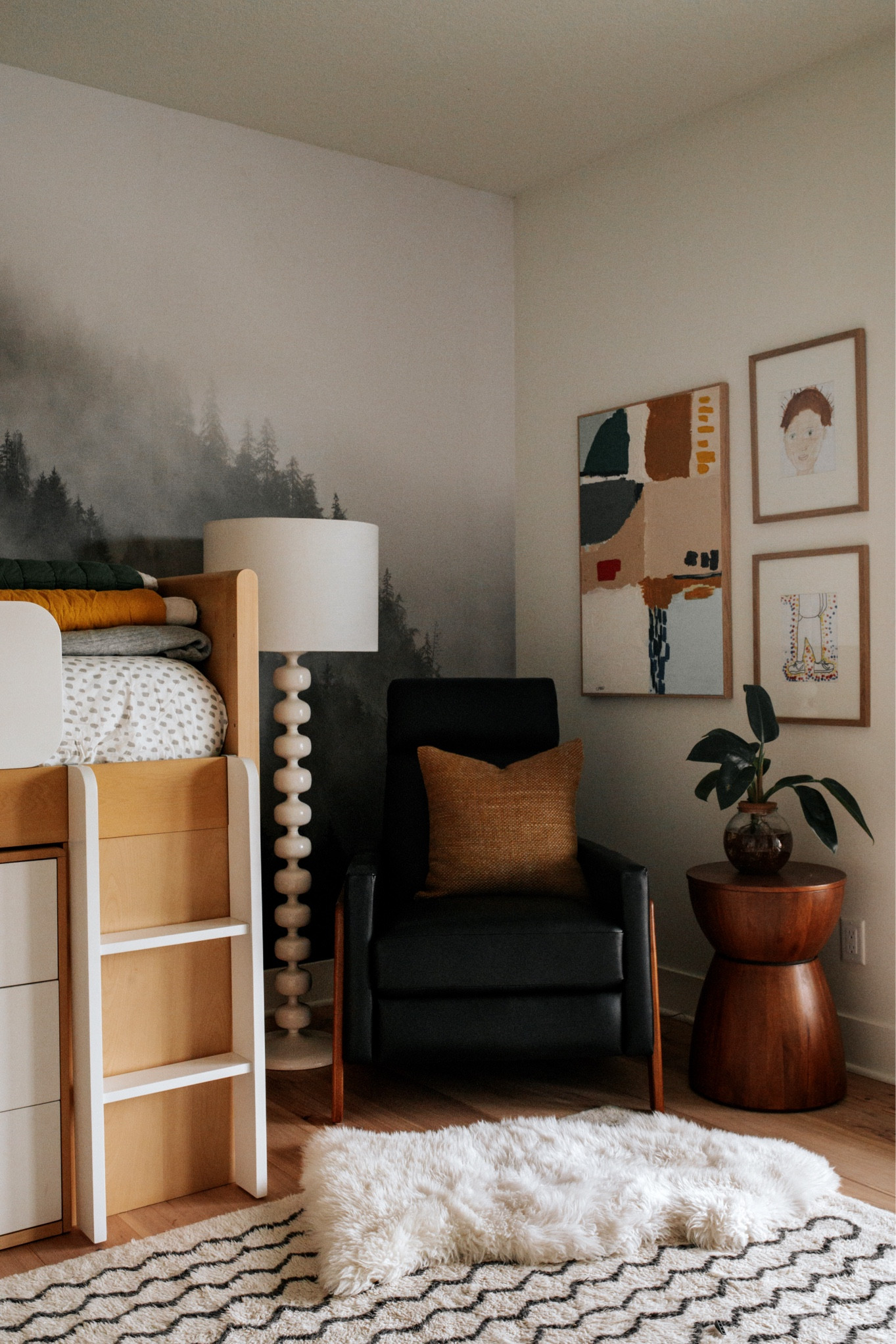 Simplistic Modern Boys Room 🖤

Welcome to one of my boys room. This guy is our littlest- and most artistic. 

Loft bed, lamp, chair, rug, reading nookk

#LTKhome