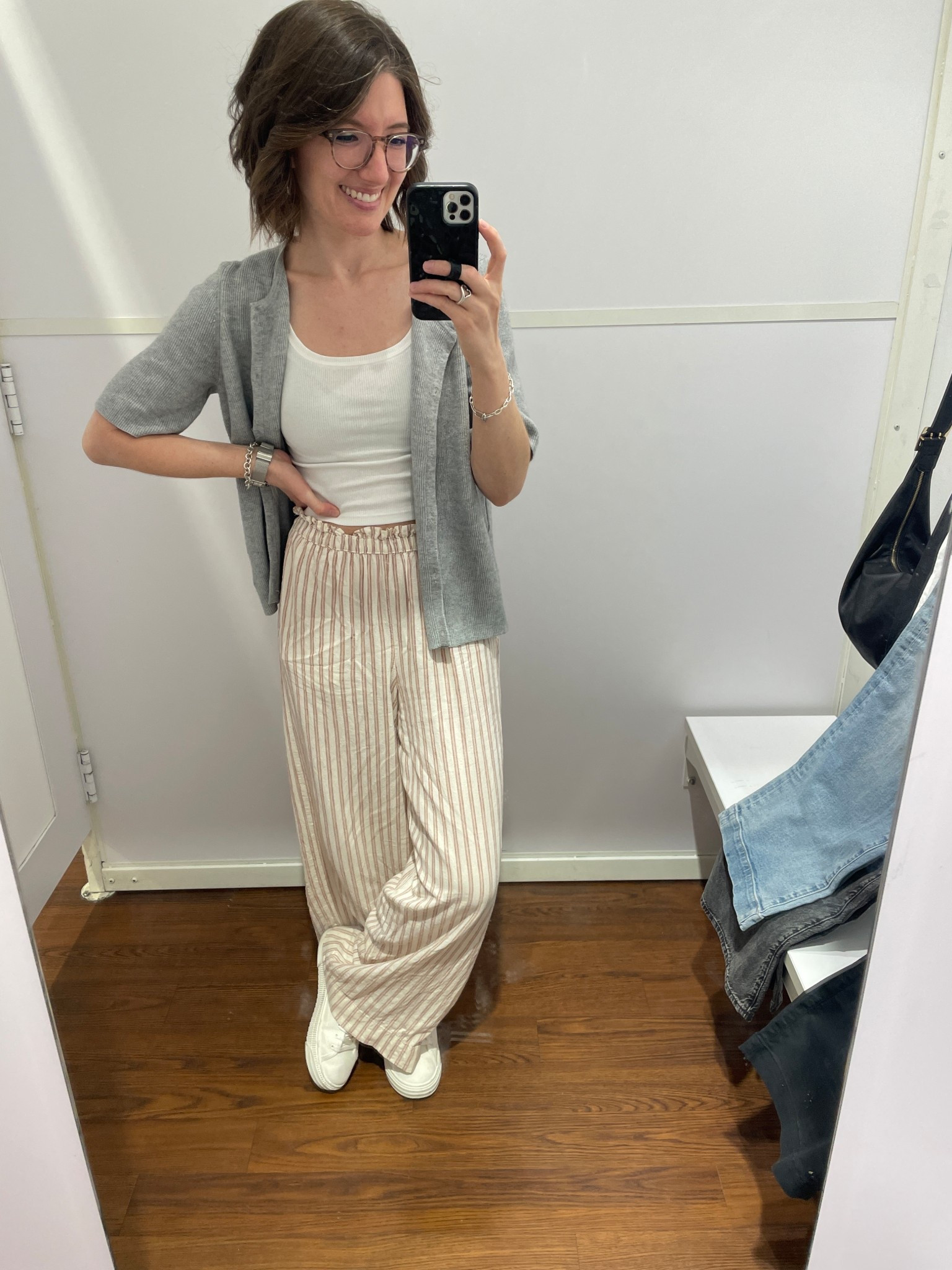 The best short sleeve cardigan is on sale for prime day!
I get my true size. Ordered another color too, so now I have 4 colors (the black fabric isn’t as good as the other colors I have just FYI)

#LTKFindsUnder50 #LTKSaleAlert #LTKStyleTip