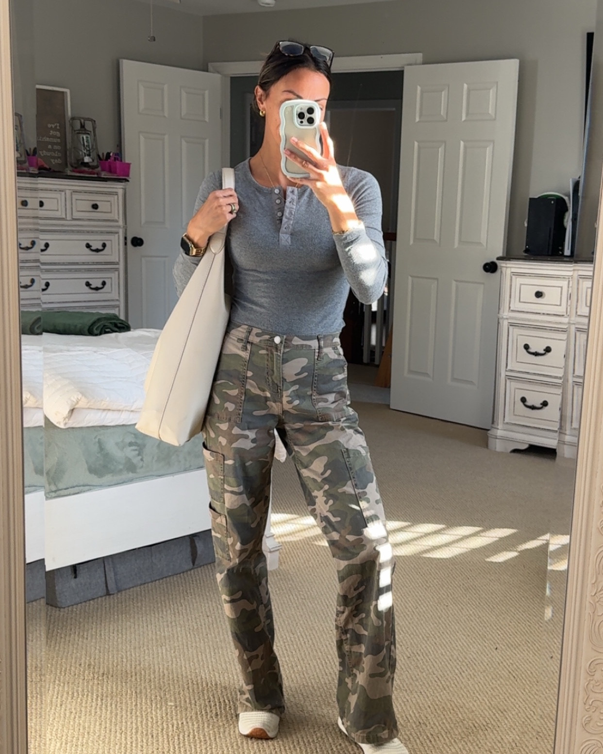 Gray + camo #OOTD

Easy, simple combo! 

Camouflage | camo | wide legs | cargo | Walmart | affordable | casual outfits | Henley | shoulder bag | sneakers | fall outfit 