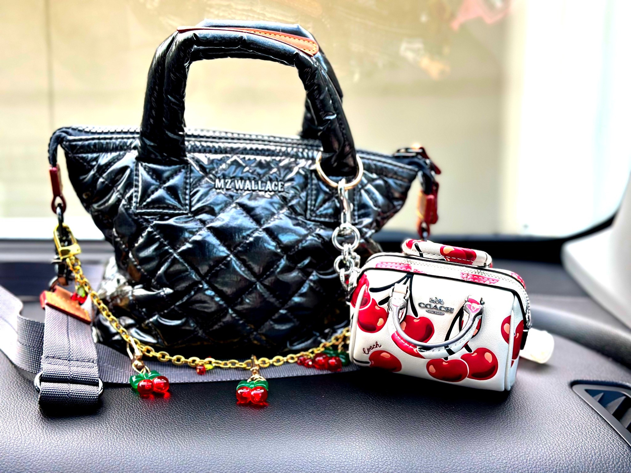 It’s been raining for a week straight so it was time to pop some tags in this pretty bag  

#LTKSeasonal #LTKBeauty #LTKFindsUnder50