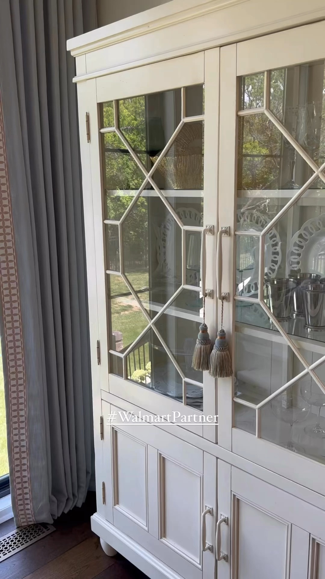 Walmart Favorites!!! #walmartpartner 

👉🏻 These shatterproof glasses are AMAZING! They look like glass, but are not breakable! 

🙌🏻 Our new gold curtain rod is SO pretty! I was shocked by the price! 

👉🏻 I have these cane baskets in our pantry and now using them to organize a toy closet! 

#WalmartHome #Walmart @walmart @walmartfashion #walmartfashion 

#LTKVideo