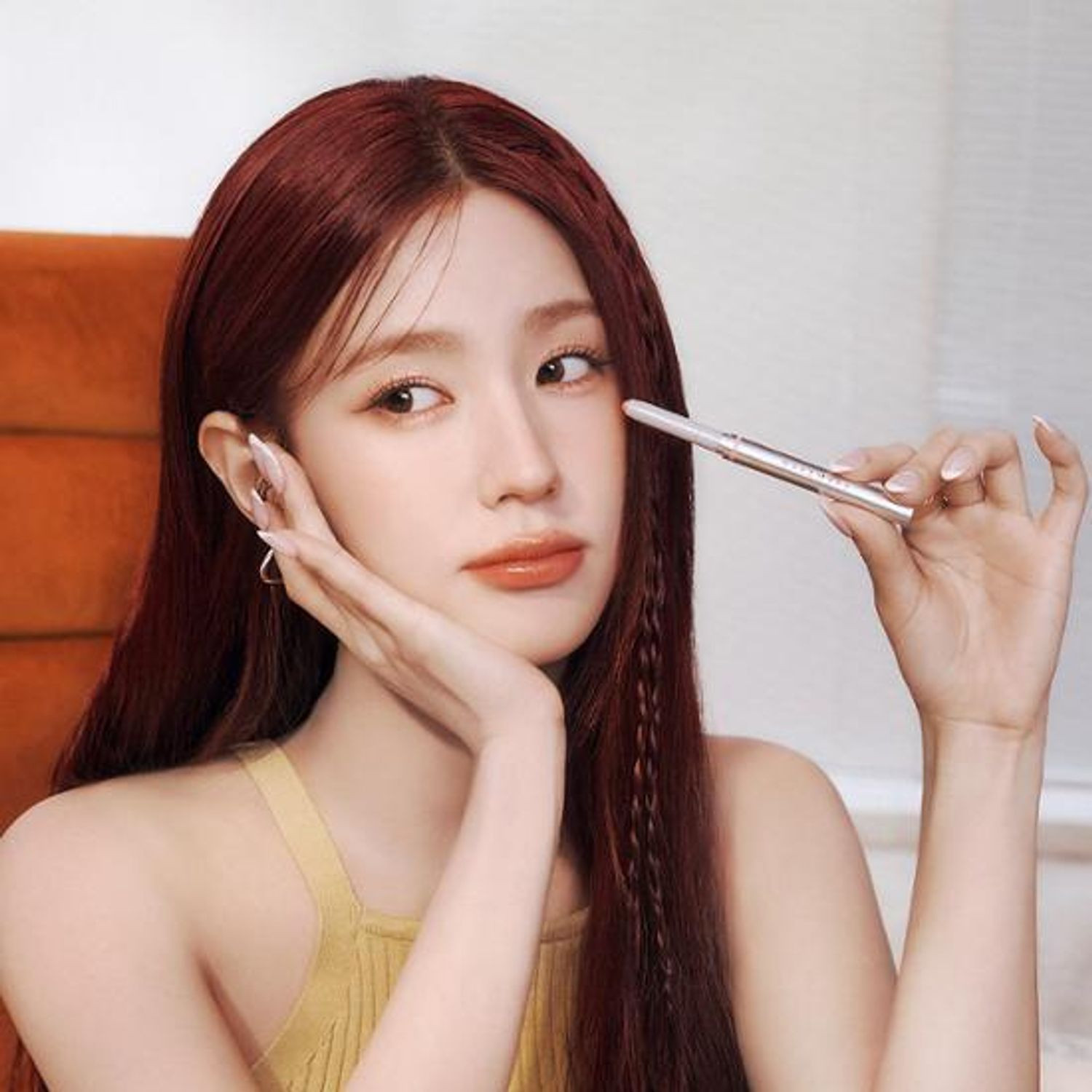 #01 Silhouette | Olive Young Global