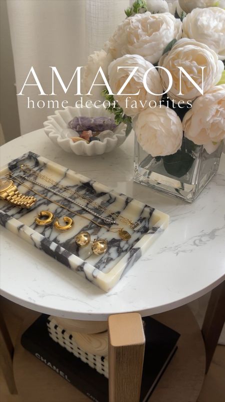 HOME \ Amazon home decor favorites and how I style them🙋🏻‍♀️
+ marble tray $46
+ canvas art $14
+ hydrangeas set of 6 $19

#LTKfindsunder50 #LTKVideo #LTKhome