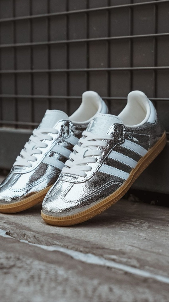 Adidas Samba silver 🪩 

#LTKCyberWeek #LTKGiftGuide #LTKootd