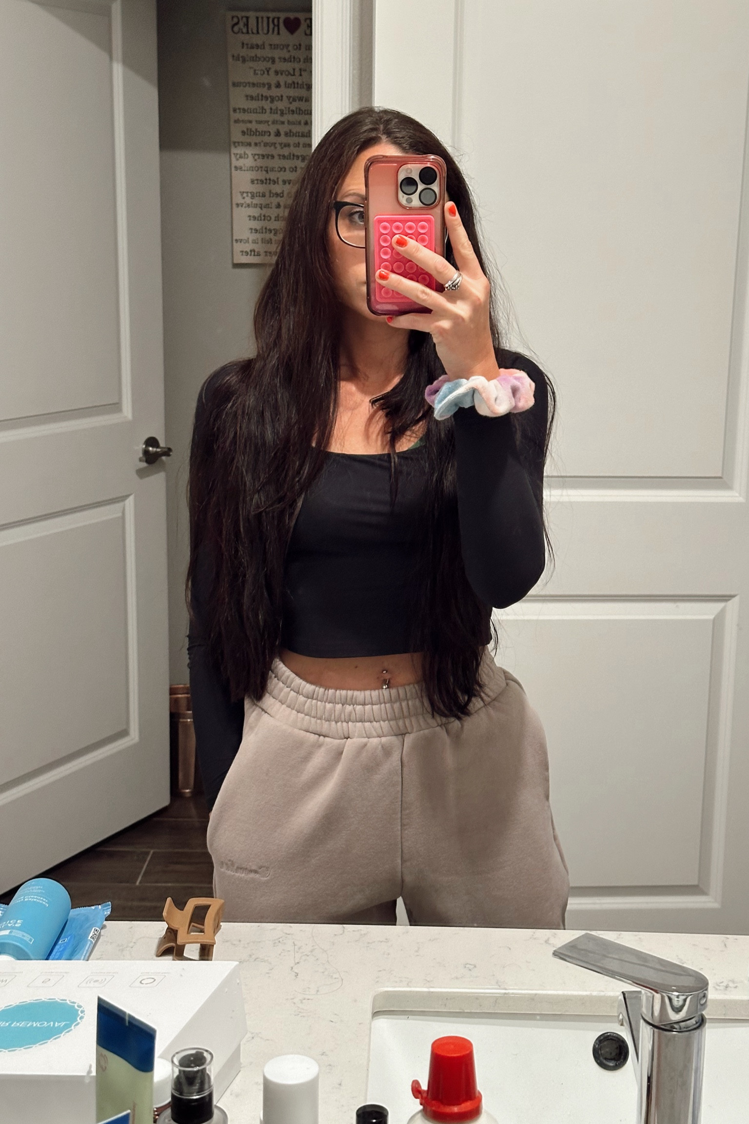 My Abercrombie top is on sale for 20 % off ! Use code AFLTK

#LTKFallSale #LTKStyleTip #LTKFindsUnder50