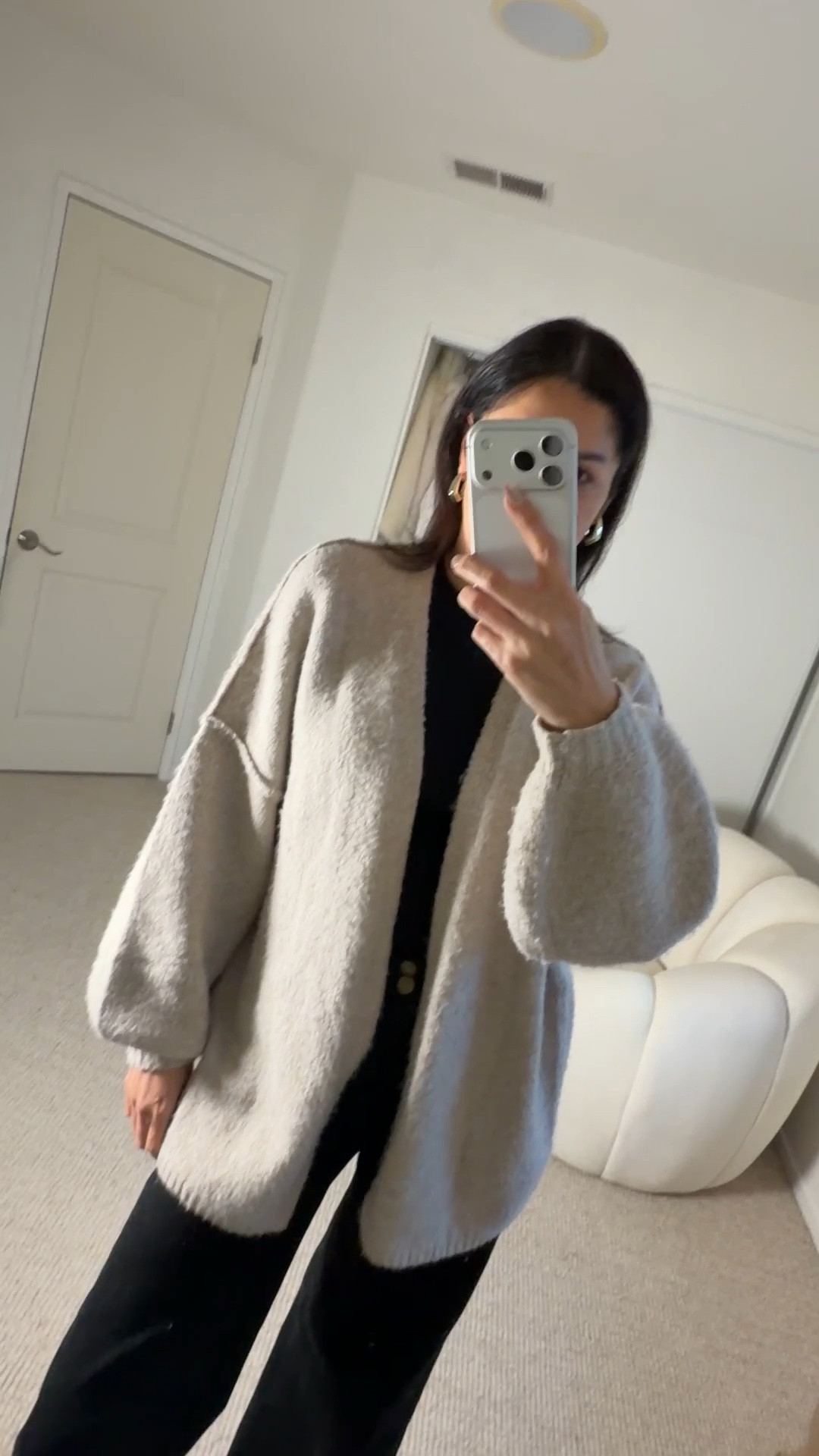Super soft cardigan drom Amazon.
Wearing size S
Amazon finds