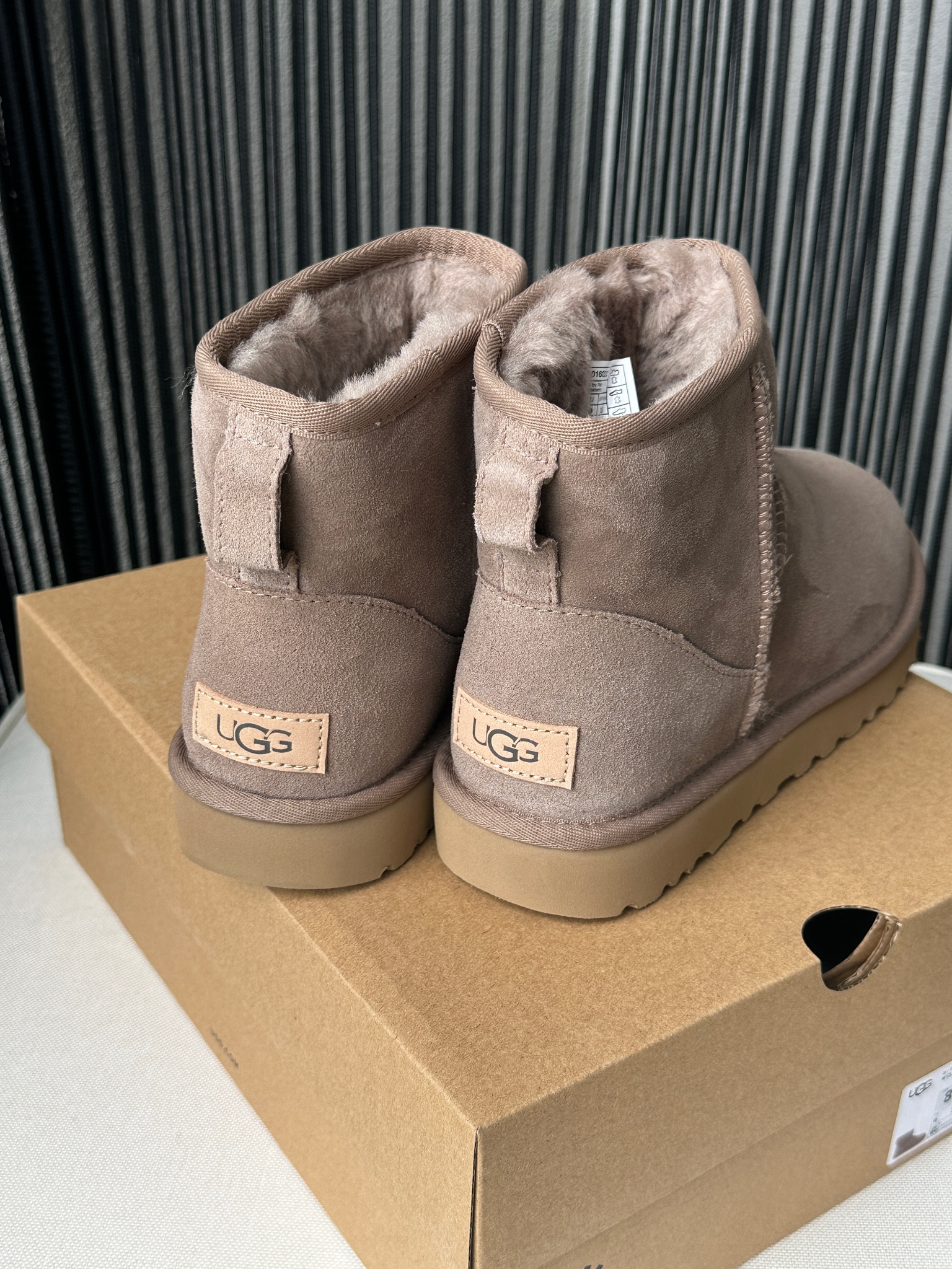 UGG Mini II in Caribou! 

#LTKstyletip #LTKSeasonal #LTKFind