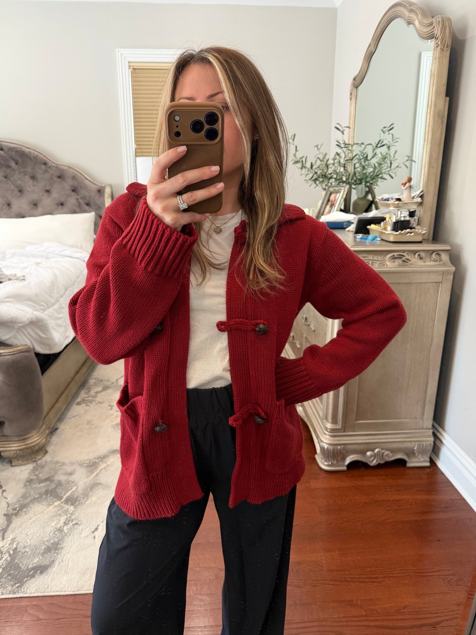 #ootd#LTKValentine 

#LTKmomlife #LTKSaleAlert #LTKootd