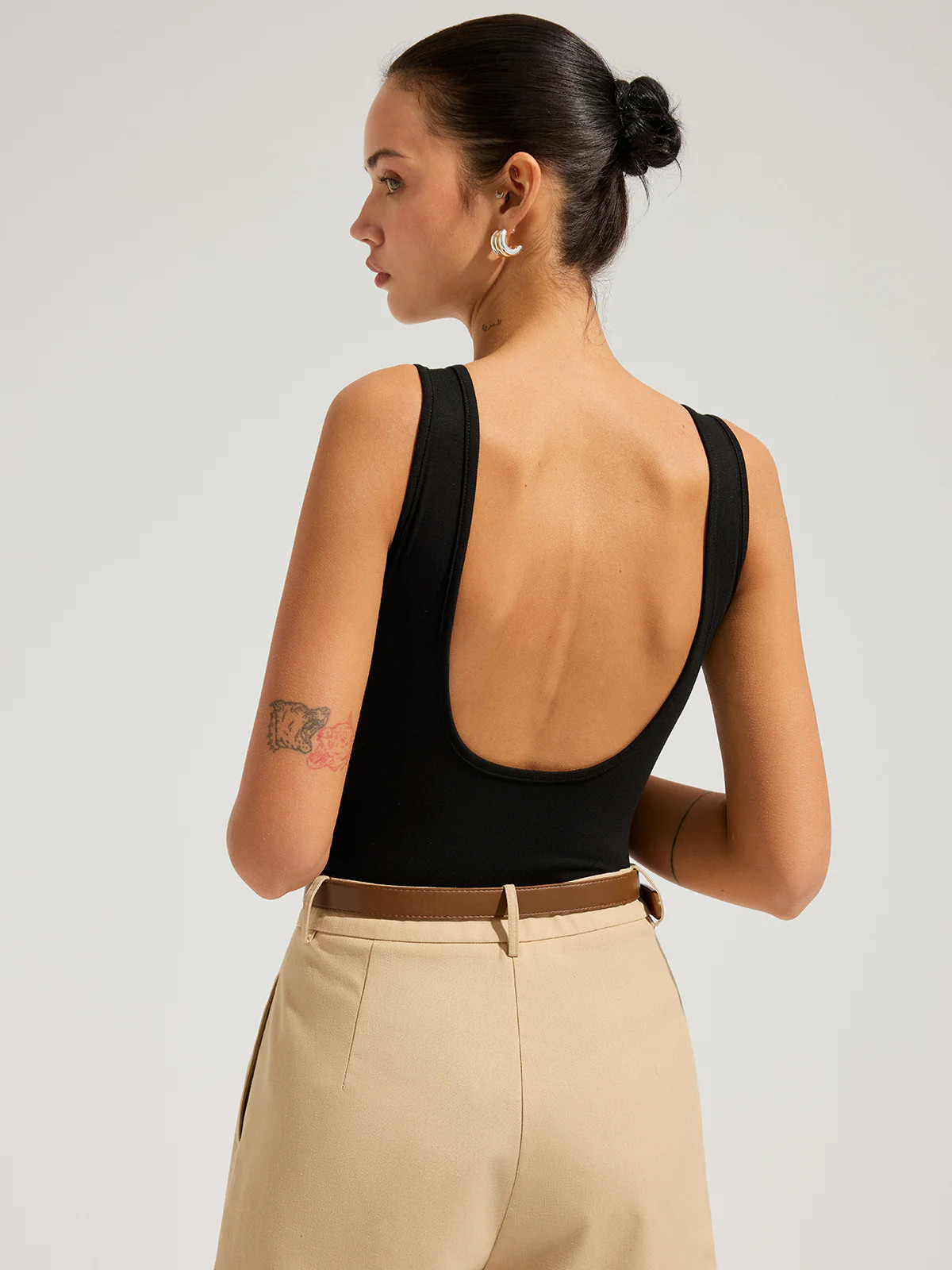 Bra-Free Backless Square Neck Bodysuit | Commense
