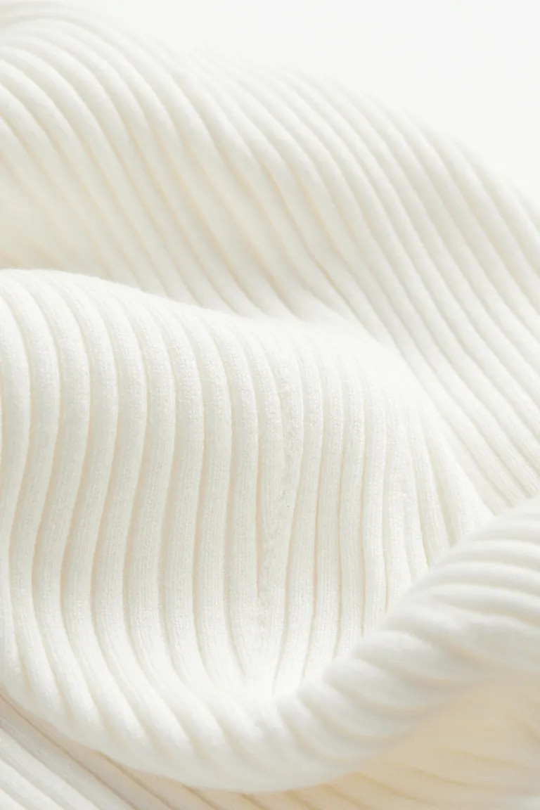 Ribgebreide jurk | H&M (DE, AT, CH, NL, FI)