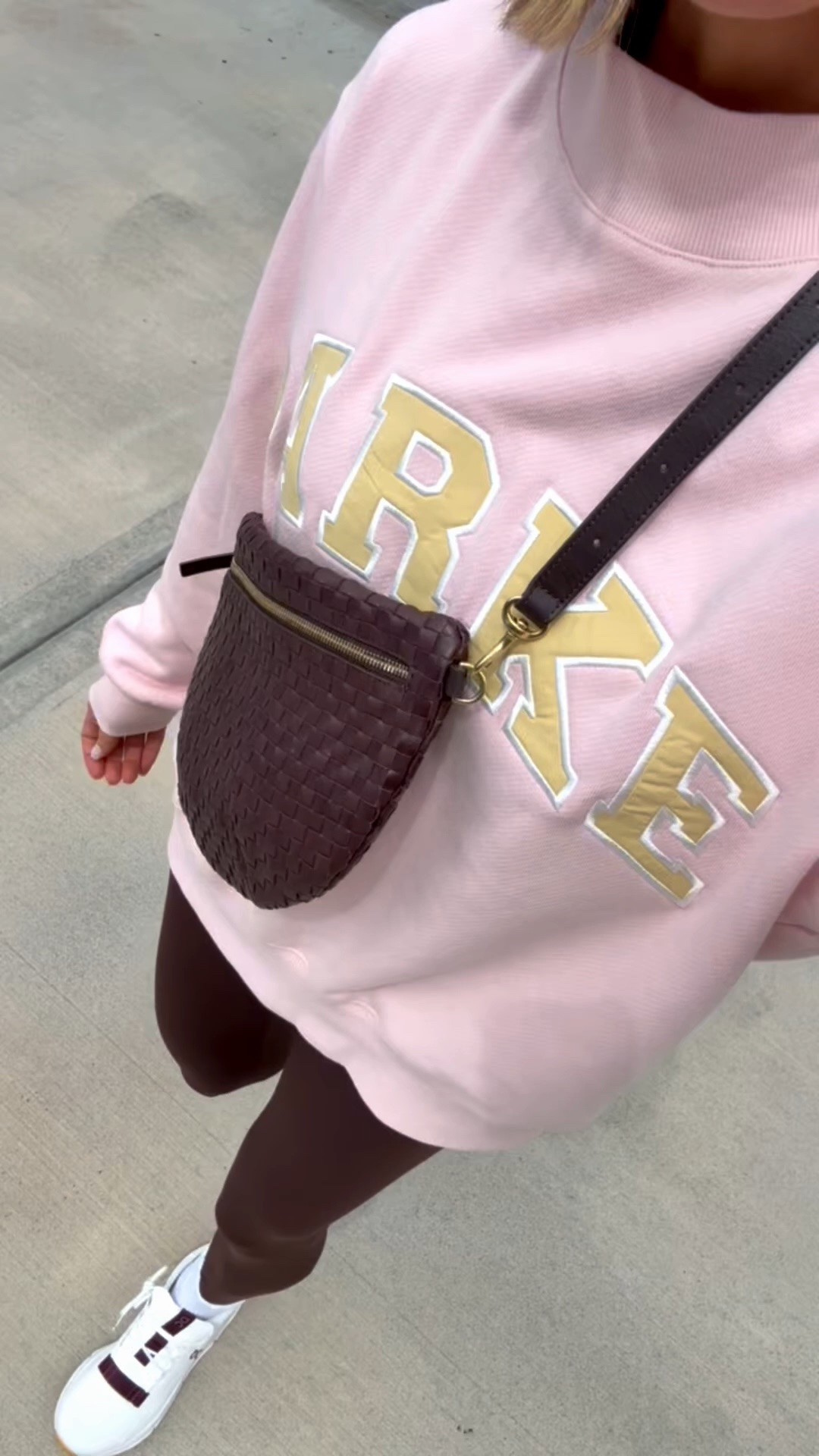 Cozy but stylish walking outfit!

#LTKootd #LTKSeasonal