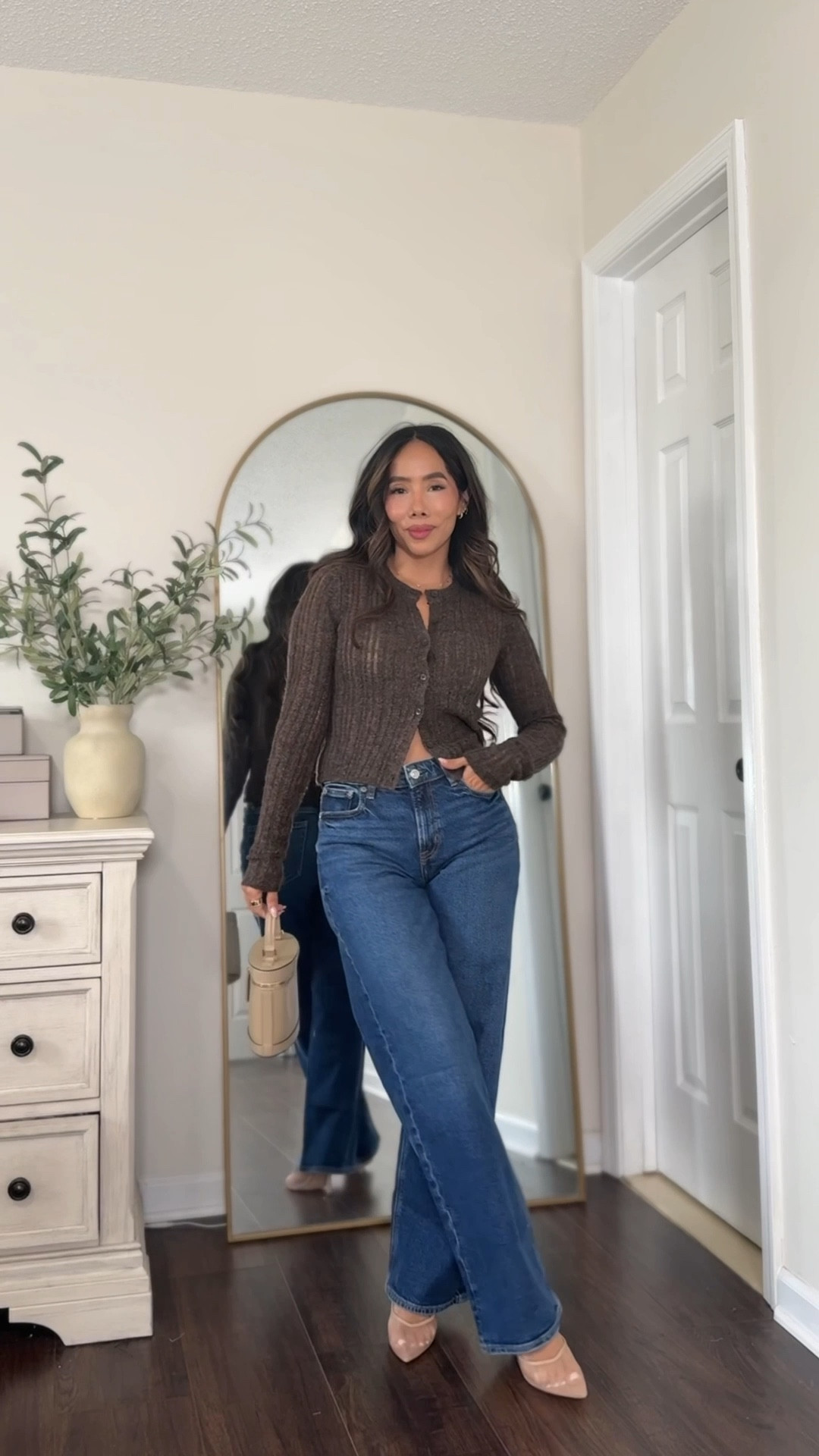 Thanksgiving outfit inspo ! Sizing info: 
top: XS 
jeans: 00R 


#LTKStyleTip #LTKFindsUnder50 #LTKHome