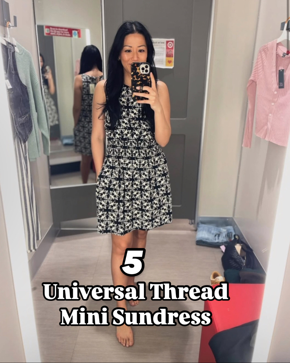 Size XS and small fit but I prefer the fit of the small


#LTKSaleAlert #LTKSeasonal #LTKFindsUnder50