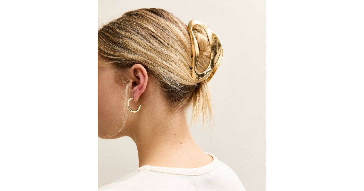 Gold Tone Metal Hair Clip | New Look | New Look (UK)