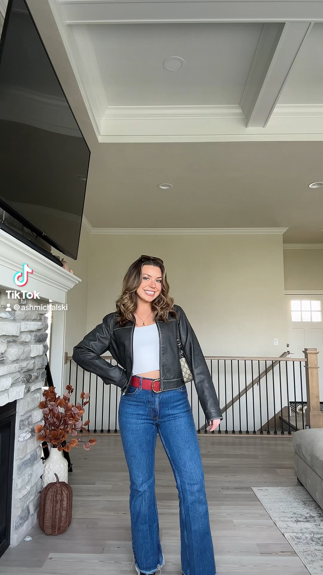 my favorite Abercrombie jeans 🤍 fall leather jacket outfit #falloutfit #jeans #leatherjacket #ootd

#LTKFindsUnder50 #LTKFindsUnder100 #LTKSeasonal