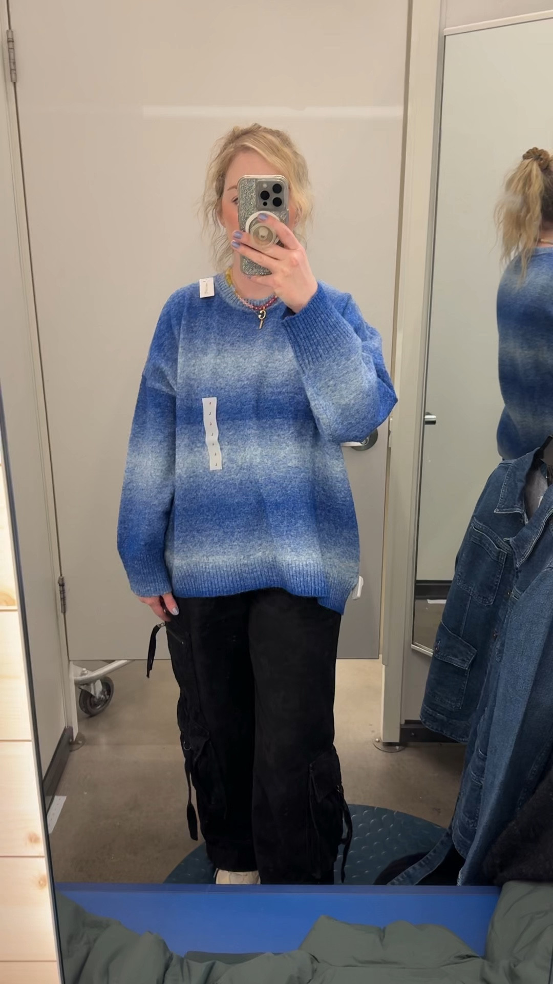 I LOVE THIS SWEATER!! I sized up to a large for an oversized fit. 🩵

#LTKFindsUnder100 #LTKSeasonal