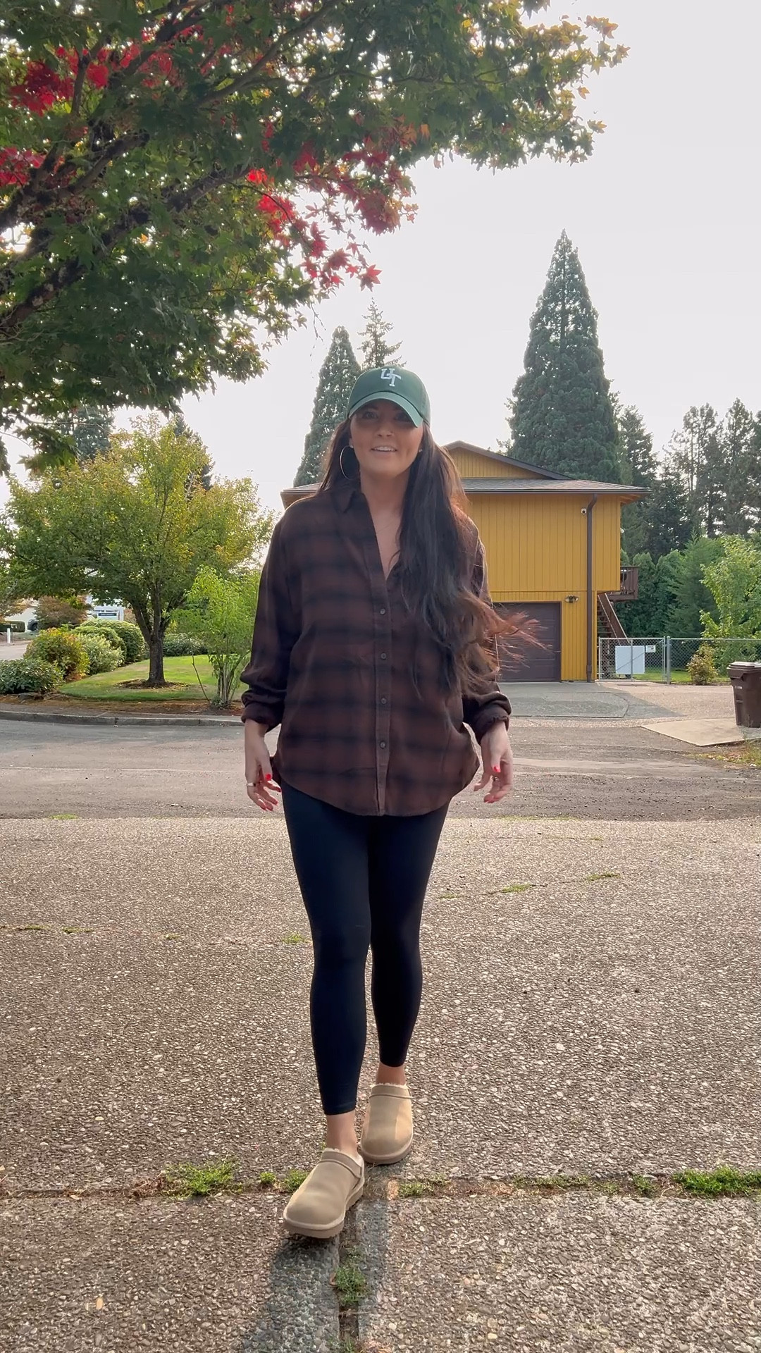 My FAVORITE flannel is on sale for $35 😍😍
So many good color options! 