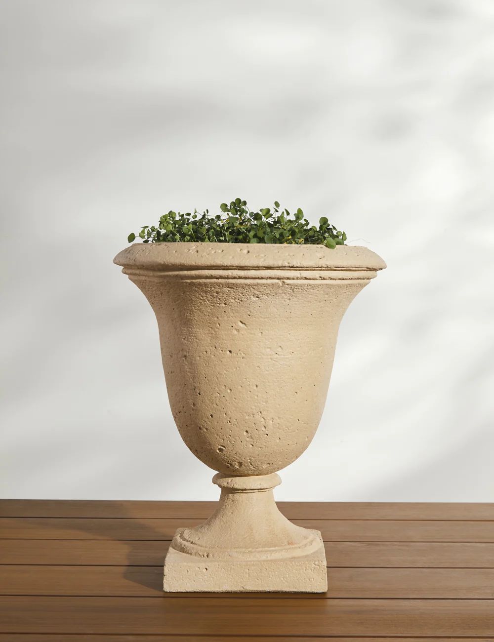 Linwood Urn | Lulu and Georgia 