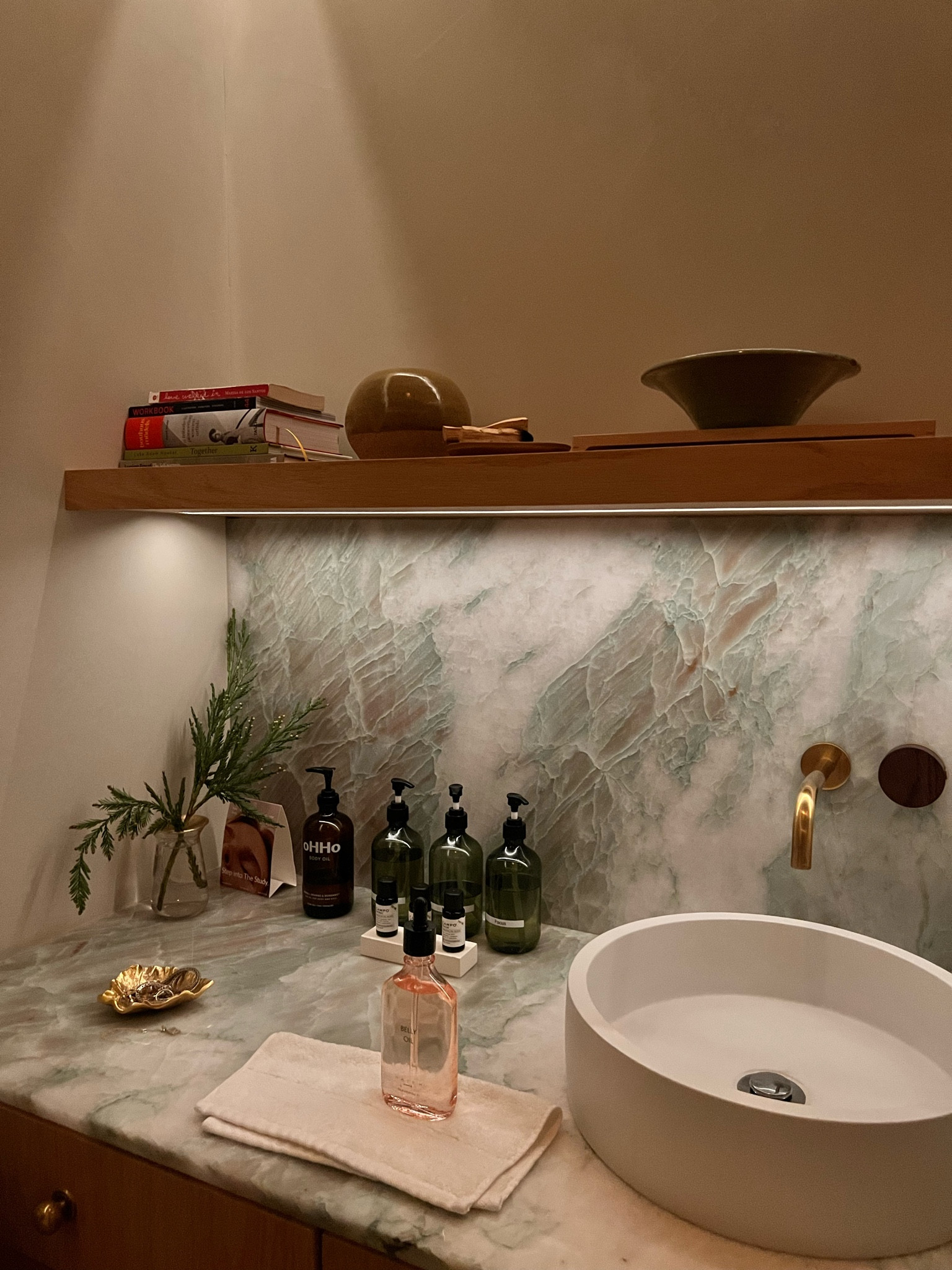 Belly oil for stretch marks

#pregnancy #selfcare#skincare #pregnant 

#LTKbump #LTKfindsunder100 #LTKbeauty