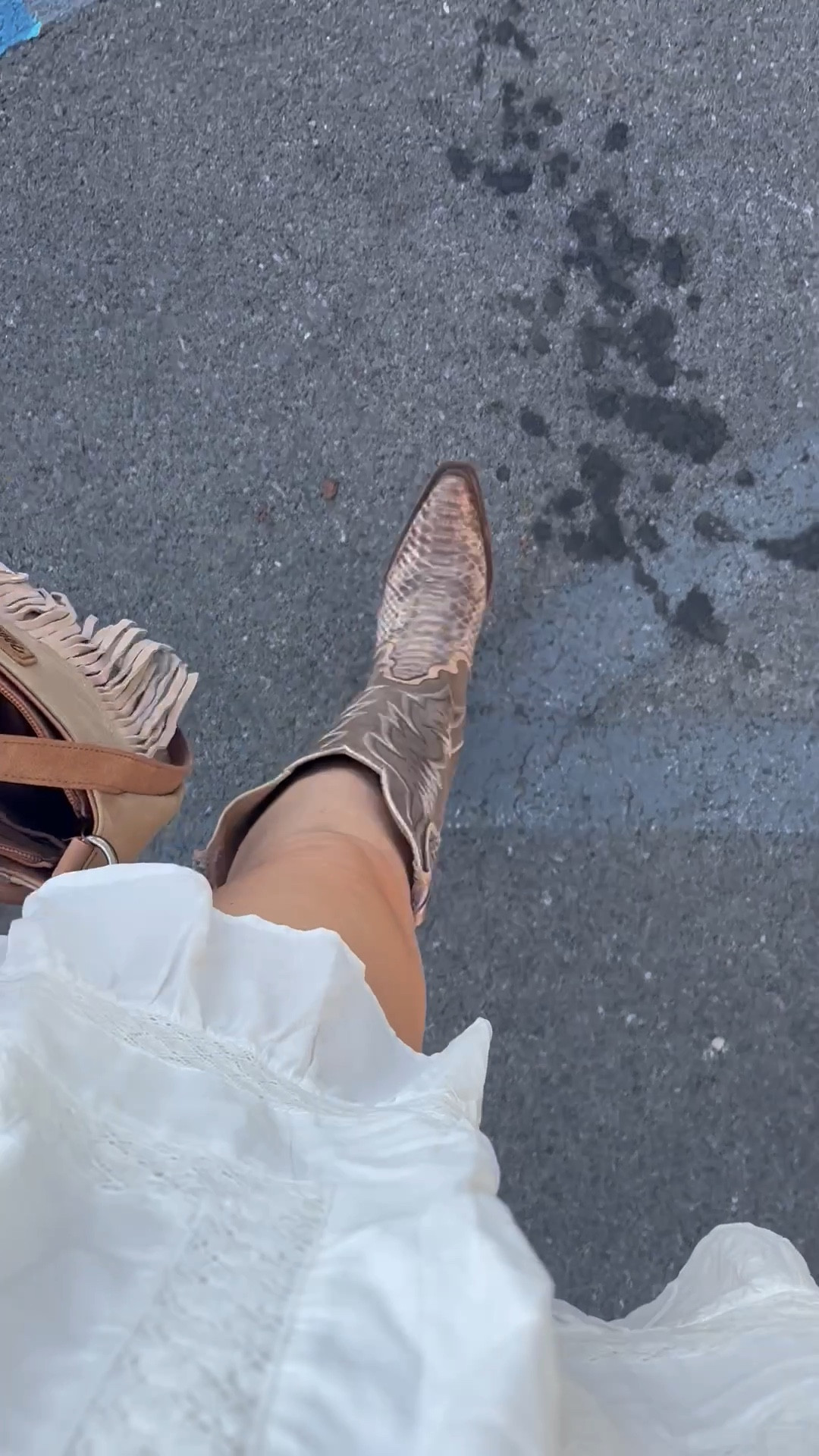 Anniversary date night! Married for 5 years!! Thank you Jesus ❤️

#LTKFindsUnder100 #LTKMens #LTKFamily