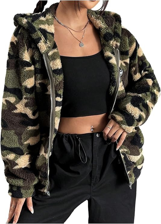Verdusa Women's Camo Zip Up Hoodie Jacket Hip Hop Streetwear Furry Fuzzy Teddy Coat with Pockets | Amazon (US)