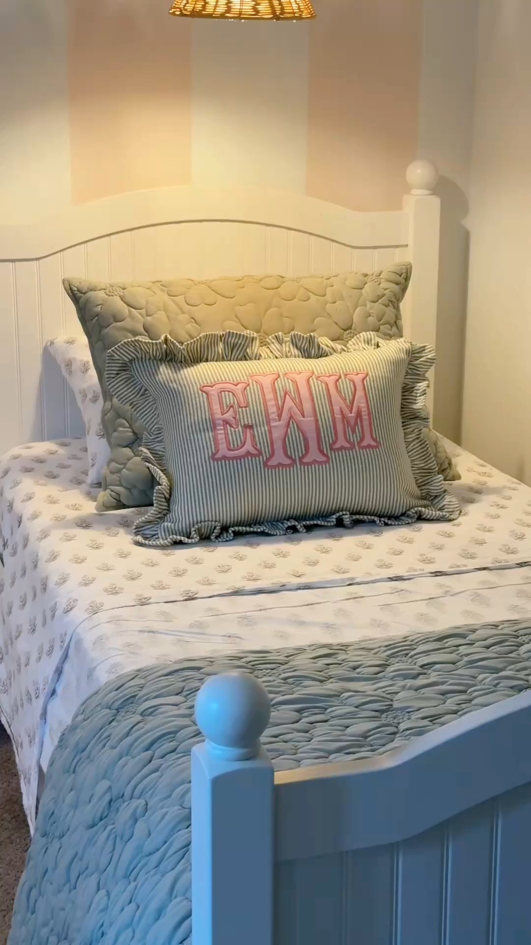 my girls shared room is coming together nicely!

Shared room / Girls roomm

#LTKKids #LTKHome