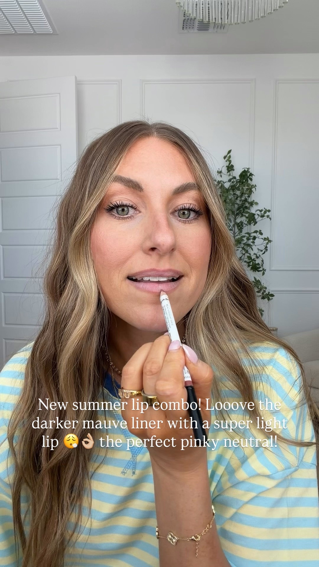Summer lip combo! 

Liner color/: Smokey pink
Lip serum: glow pink

#LTKBeauty